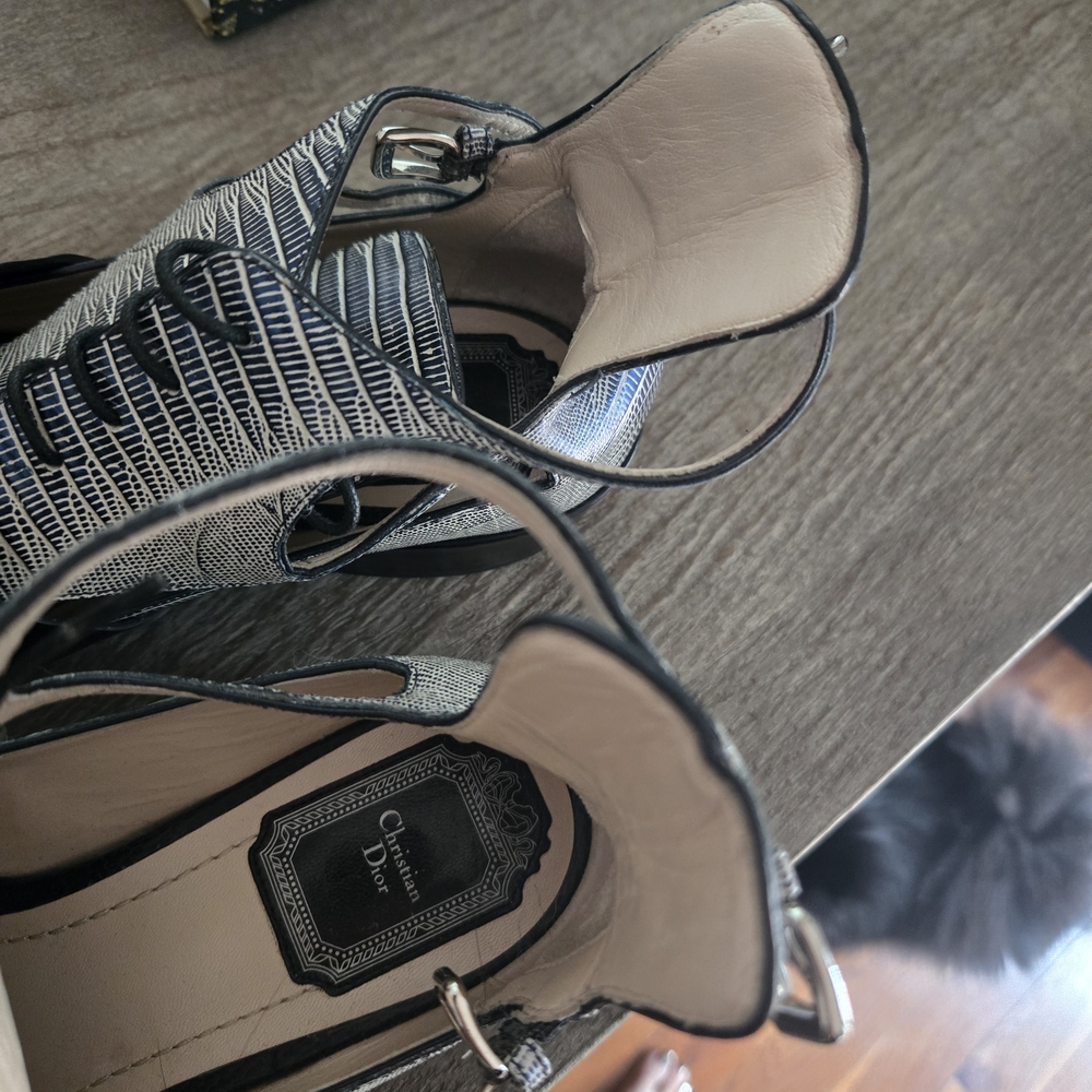 Dior Women's Striped Black and Cream Heels